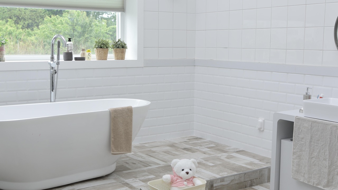 Small Bathroom Remodels in Riverside Homes